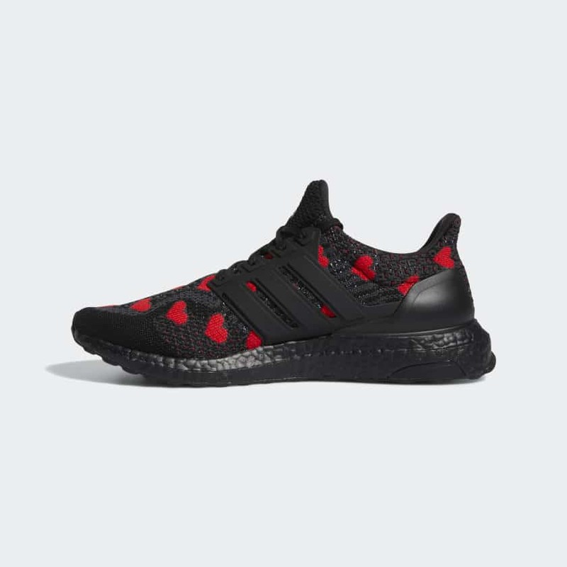 Ultra boost clearance dna black red